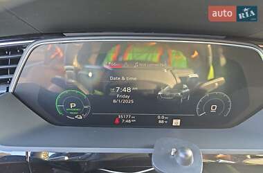 Внедорожник / Кроссовер Audi e-tron 2019 в 