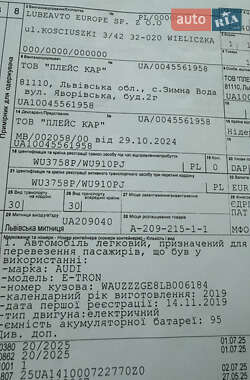 Внедорожник / Кроссовер Audi e-tron 2019 в 