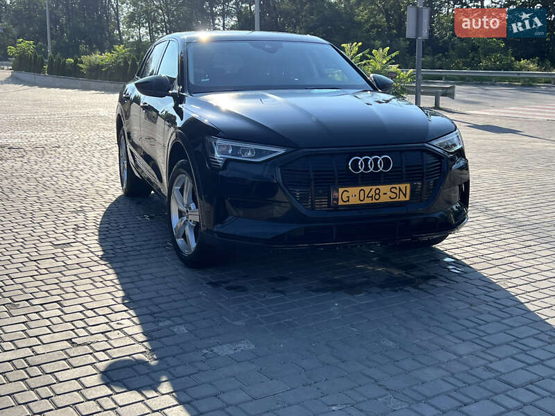 Внедорожник / Кроссовер Audi e-tron 2019 в Виннице