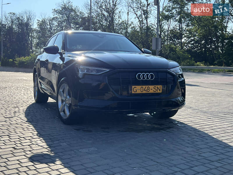 Внедорожник / Кроссовер Audi e-tron 2019 в Виннице