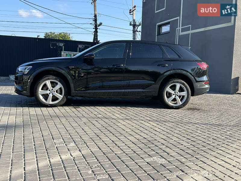 Внедорожник / Кроссовер Audi e-tron 2019 в Виннице