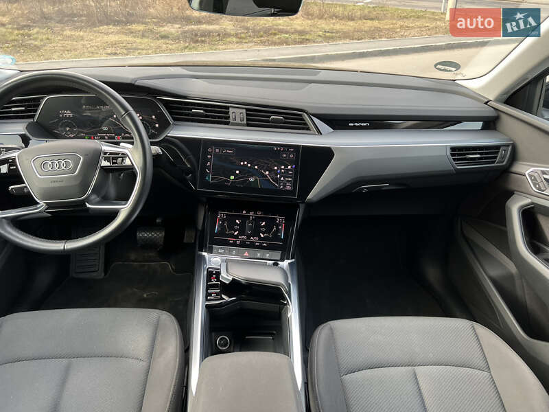 Внедорожник / Кроссовер Audi e-tron 2019 в Виннице