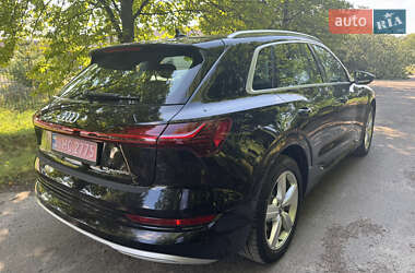 Внедорожник / Кроссовер Audi e-tron 2019 в 
