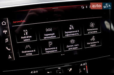 Внедорожник / Кроссовер Audi e-tron 2021 в 