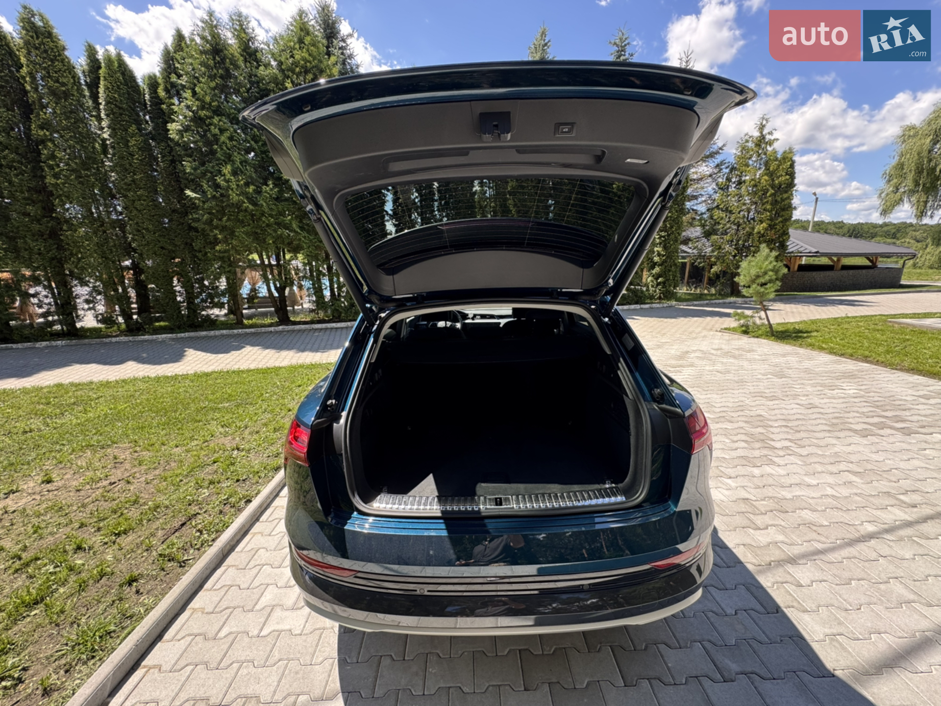 2021 Audi e-tron - мініатюра 7