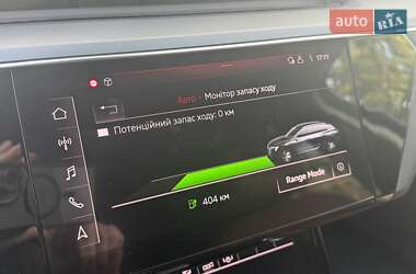 Внедорожник / Кроссовер Audi e-tron 2020 в 