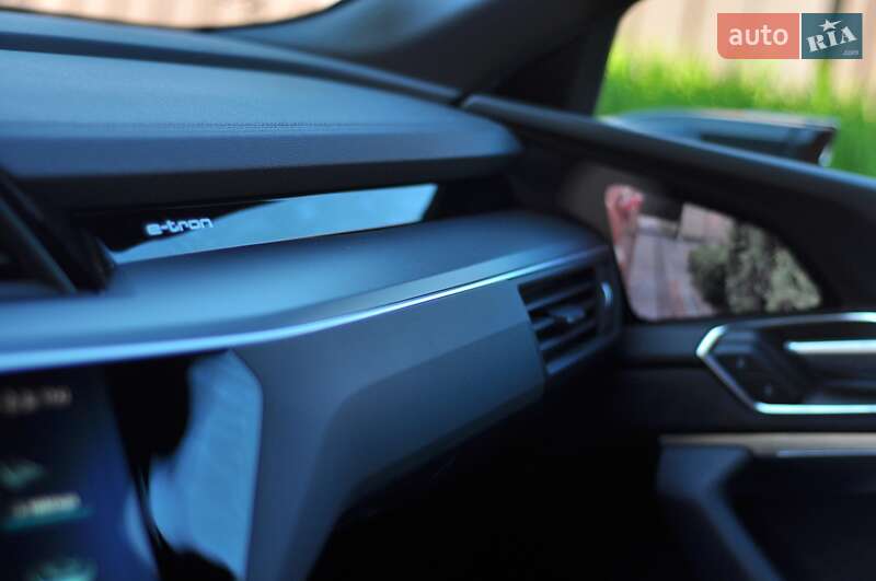 Внедорожник / Кроссовер Audi e-tron 2021 в Ковеле