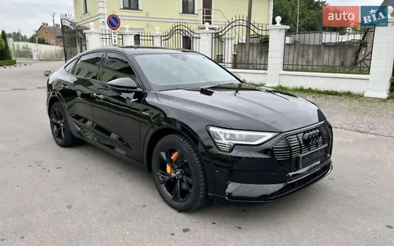 Внедорожник / Кроссовер Audi e-tron 2020 в Тернополе