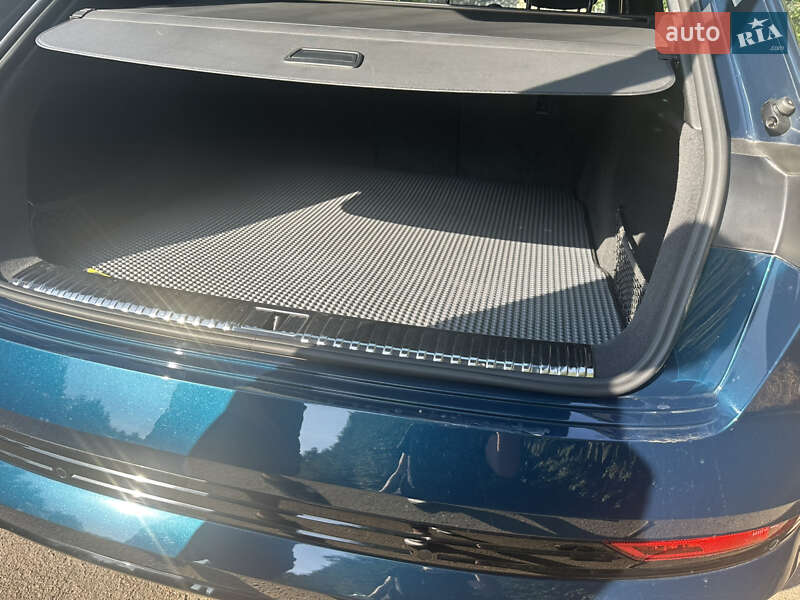 Позашляховик / Кросовер Audi e-tron 2019 в Івано-Франківську