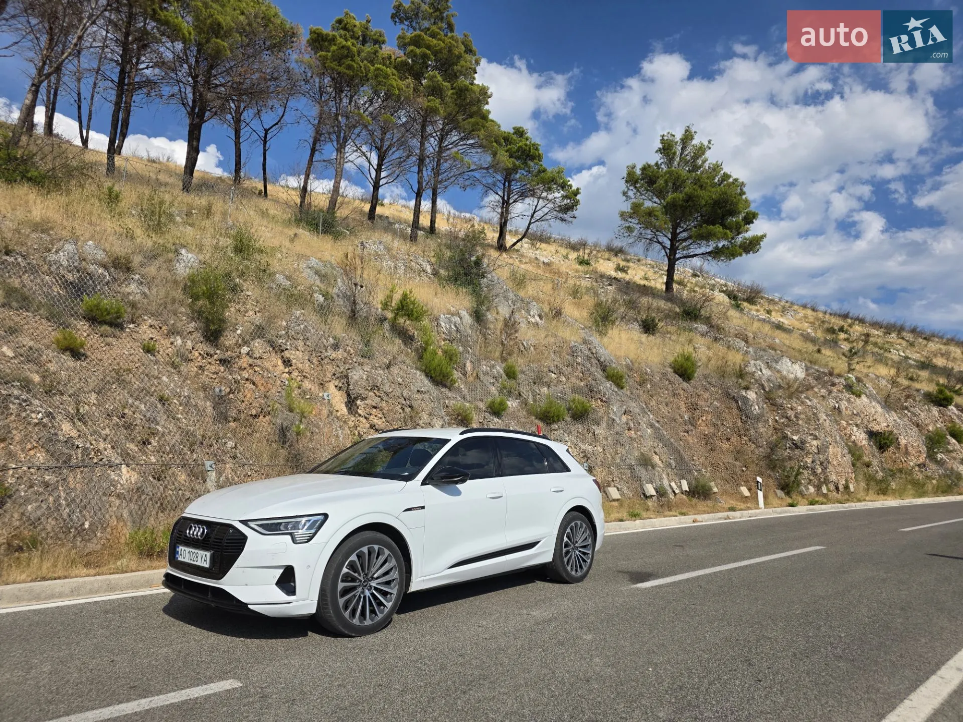 2020 Audi e-tron - фото 1