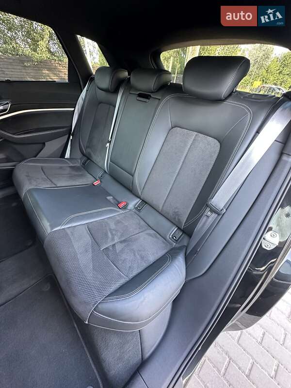 Внедорожник / Кроссовер Audi e-tron 2020 в Белогородке