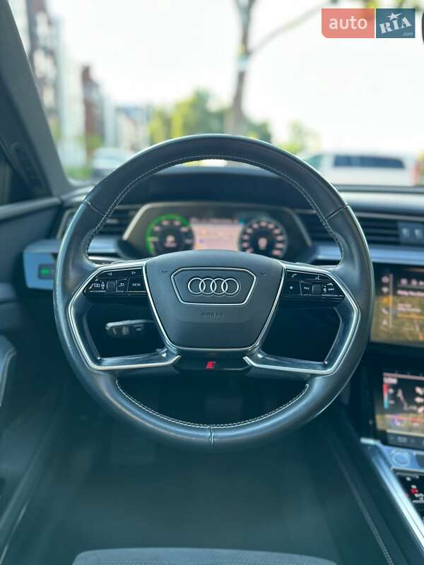 Внедорожник / Кроссовер Audi e-tron 2020 в Белогородке