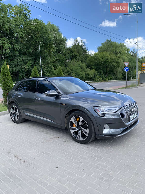Внедорожник / Кроссовер Audi e-tron 2019 в Тернополе
