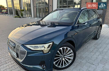 Внедорожник / Кроссовер Audi e-tron 2019 в 