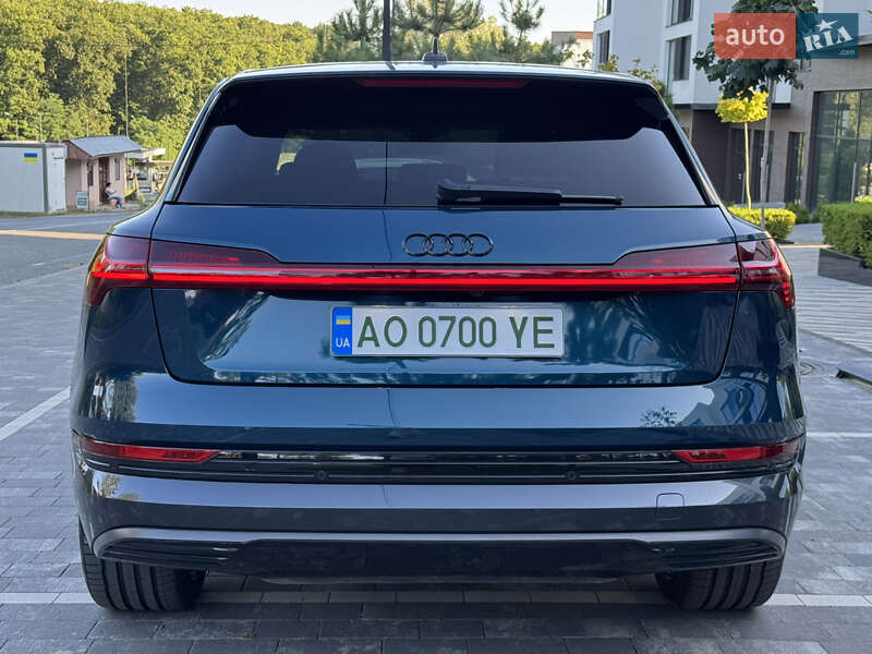 Внедорожник / Кроссовер Audi e-tron 2019 в Ужгороде