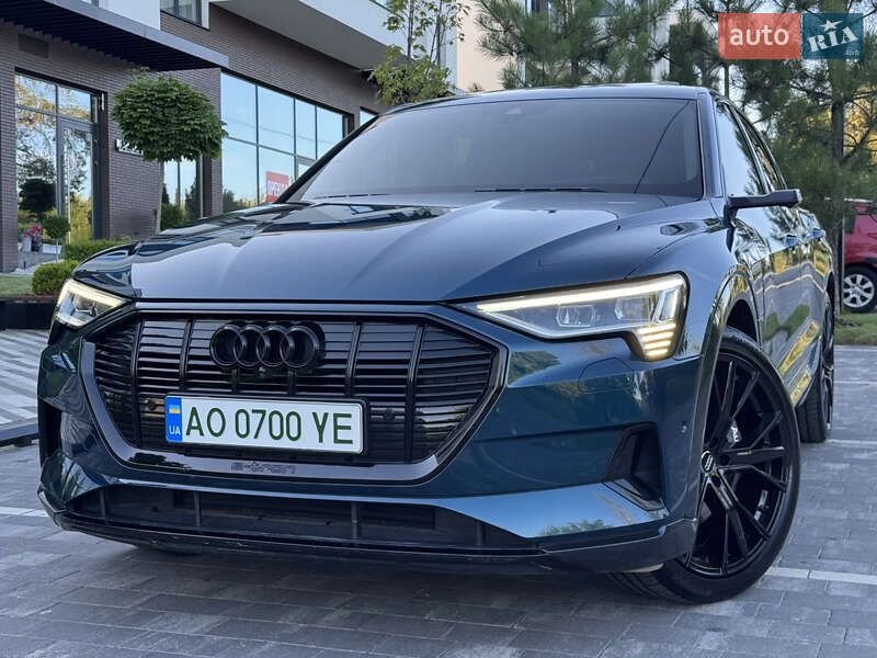 Внедорожник / Кроссовер Audi e-tron 2019 в Ужгороде