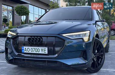 Внедорожник / Кроссовер Audi e-tron 2019 в 