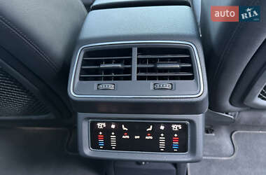 Внедорожник / Кроссовер Audi e-tron 2019 в 