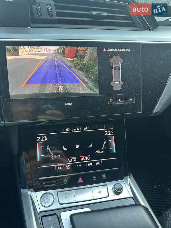 Внедорожник / Кроссовер Audi e-tron 2020 в Иршаве фото 7 Внедорожник / Кроссовер Audi e-tron 2020 в Иршаве