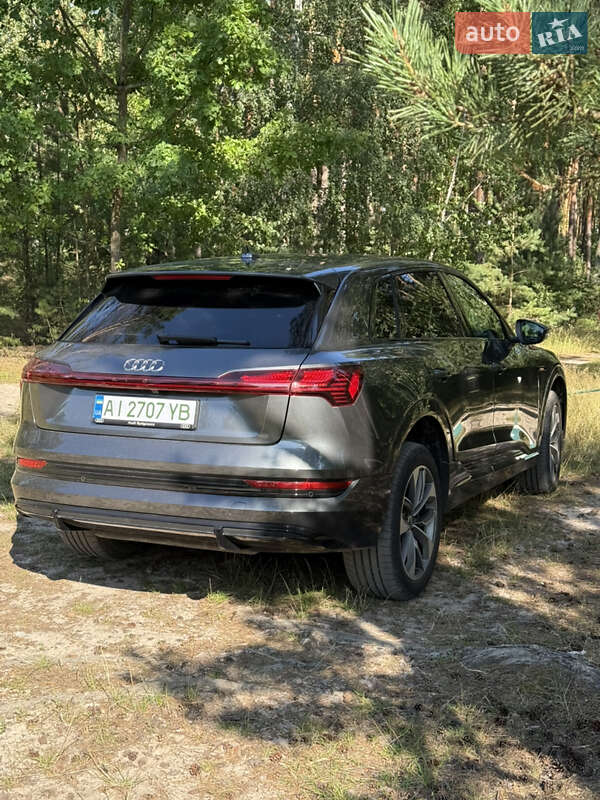 Внедорожник / Кроссовер Audi e-tron 2021 в Белой Церкви