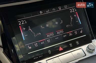 Внедорожник / Кроссовер Audi e-tron 2019 в 