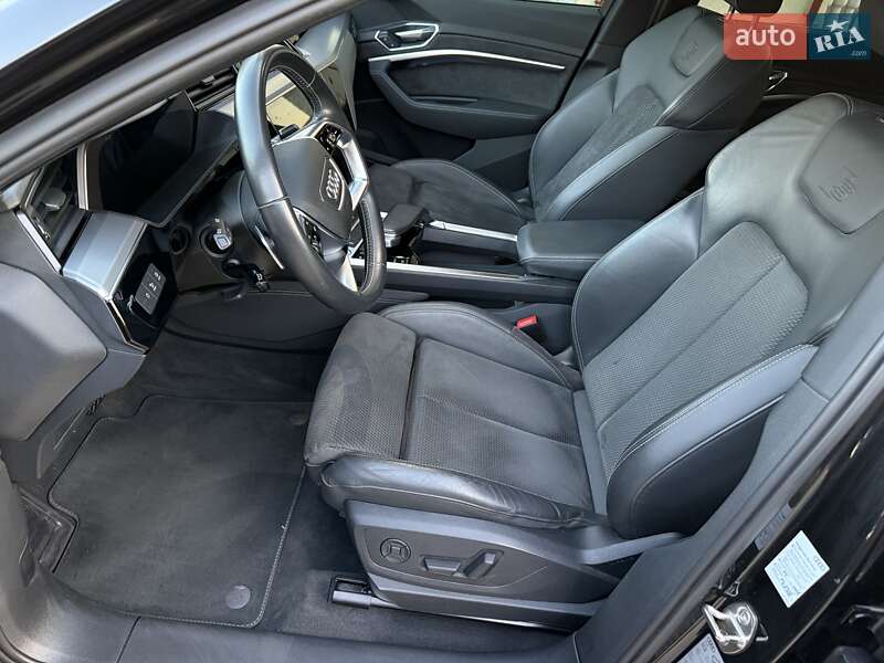 Позашляховик / Кросовер Audi e-tron 2019 в Коломиї
