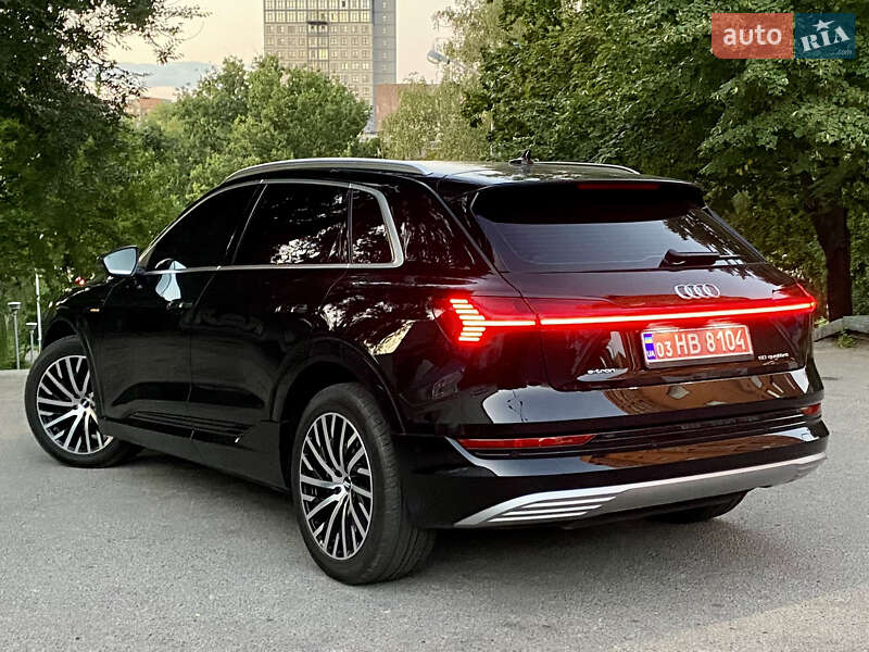 Внедорожник / Кроссовер Audi e-tron 2020 в Днепре