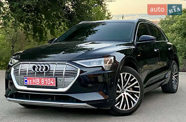 Внедорожник / Кроссовер Audi e-tron 2020 в Днепре