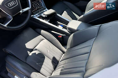 Внедорожник / Кроссовер Audi e-tron 2023 в 