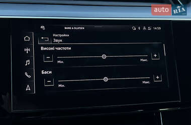 Внедорожник / Кроссовер Audi e-tron 2023 в 