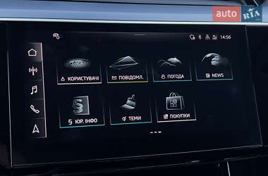 Внедорожник / Кроссовер Audi e-tron 2023 в 