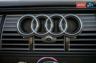 Внедорожник / Кроссовер Audi e-tron 2019 в 