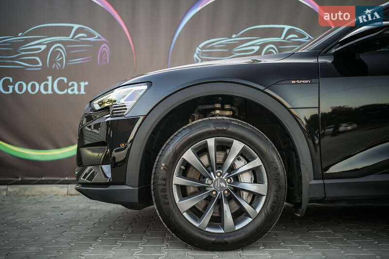 Внедорожник / Кроссовер Audi e-tron 2019 в Луцке