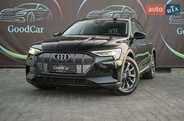 Внедорожник / Кроссовер Audi e-tron 2019 в 