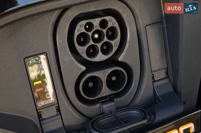 Внедорожник / Кроссовер Audi e-tron 2020 в Львове