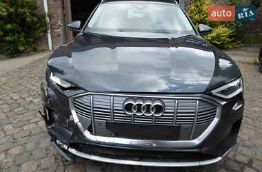 Внедорожник / Кроссовер Audi e-tron 2019 в 