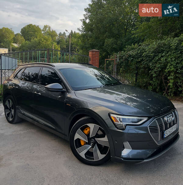 Внедорожник / Кроссовер Audi e-tron 2019 в Тернополе