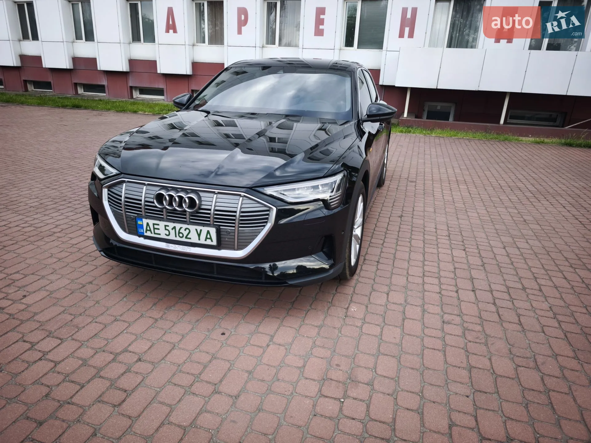 2019 Audi e-tron - мініатюра 28