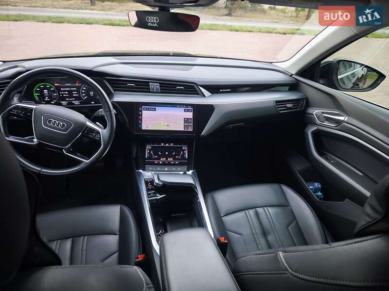 Внедорожник / Кроссовер Audi e-tron 2019 в Каменском