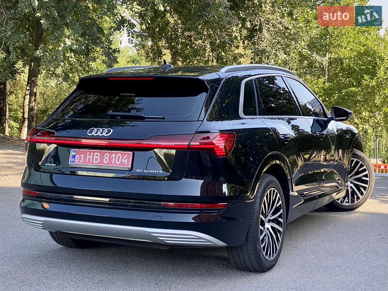 Внедорожник / Кроссовер Audi e-tron 2020 в Днепре
