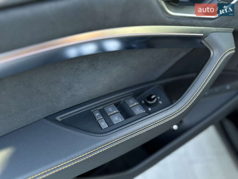 Внедорожник / Кроссовер Audi e-tron 2022 в Ковеле