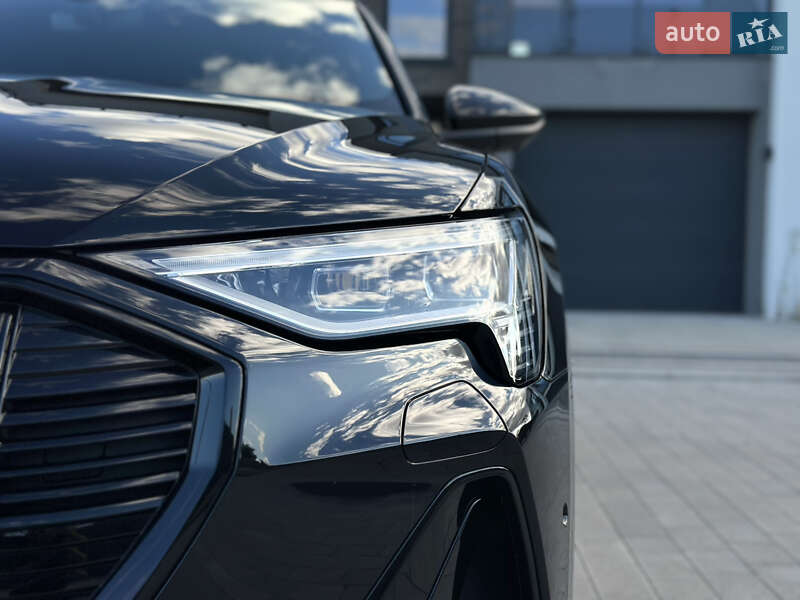Внедорожник / Кроссовер Audi e-tron 2022 в Ковеле