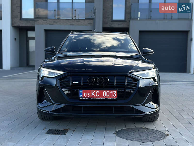 Внедорожник / Кроссовер Audi e-tron 2022 в Ковеле