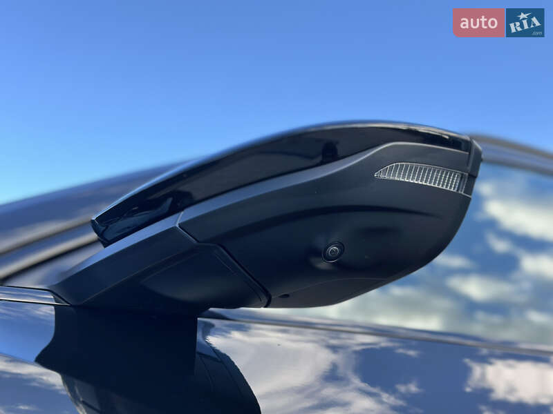 Внедорожник / Кроссовер Audi e-tron 2022 в Ковеле