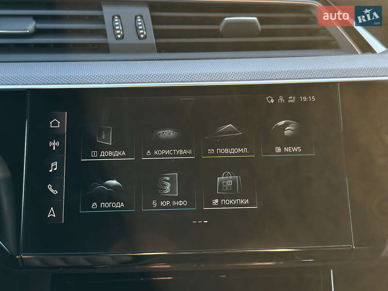 Внедорожник / Кроссовер Audi e-tron 2022 в Ковеле