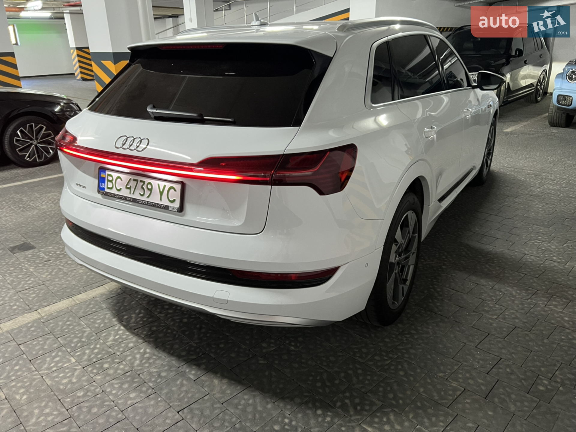 2019 Audi e-tron - мініатюра 10
