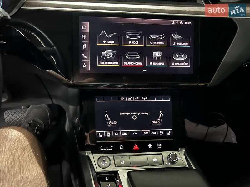 Внедорожник / Кроссовер Audi e-tron 2019 в Львове