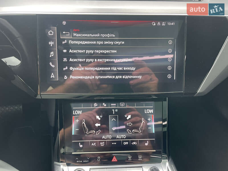 Внедорожник / Кроссовер Audi e-tron 2022 в Ровно
