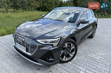 Внедорожник / Кроссовер Audi e-tron 2021 в Киеве