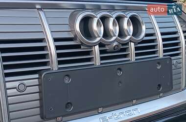 Внедорожник / Кроссовер Audi e-tron 2023 в 